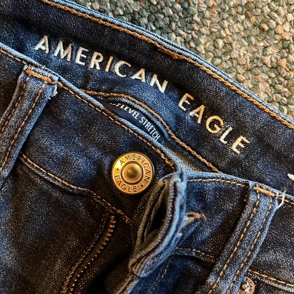 Three pairs of jeans two pair American eagle 1pair time and true great condition - Picture 5 of 8